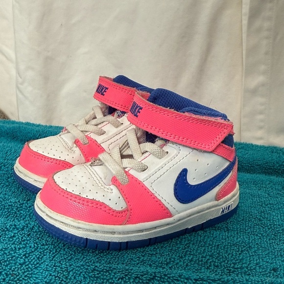 Nike Air Jordan Toddler Shoes Sz C5 Lace Up & Strap High Tops EUC - Picture 2 of 7